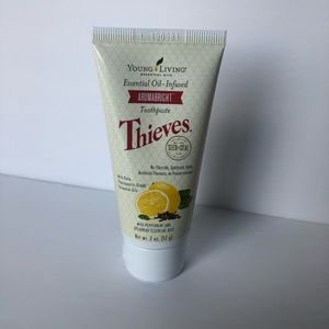 🎄Young Living Thieves Toothpaste 2oz Sealed